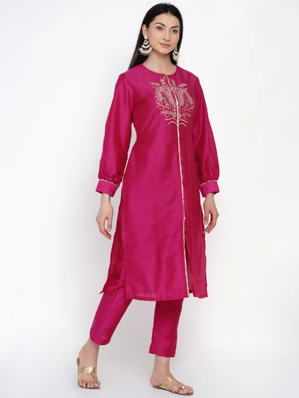 Women's  Pink Cotton Blended Embroidered Kurta Set - Women Republic