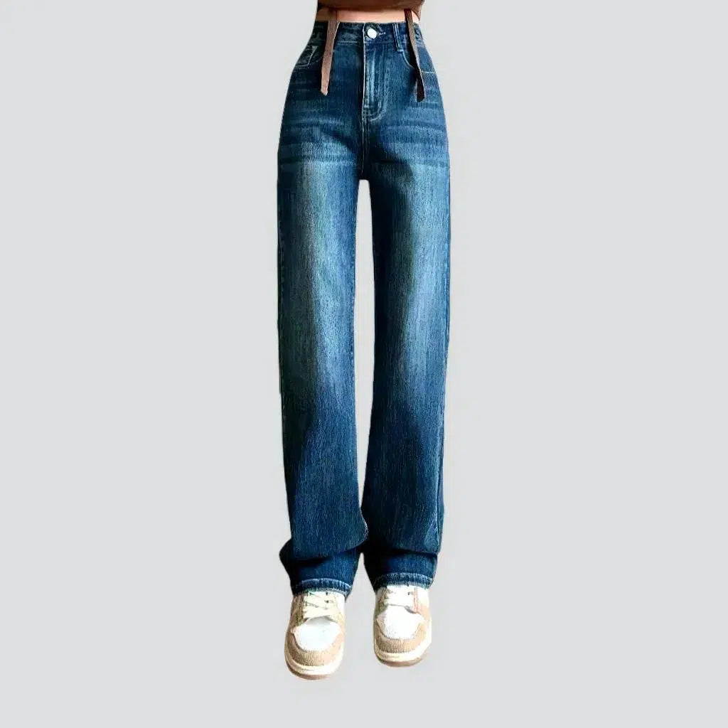 Whiskered women's classic jeans