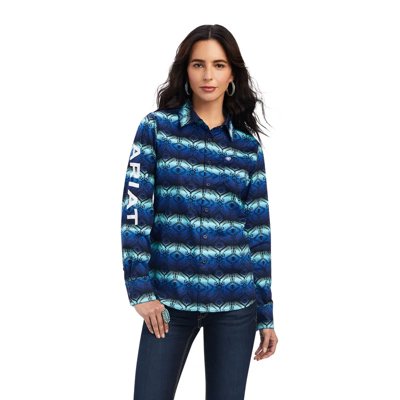 Ariat Women's Wrinkle Resist Team Kirby Stretch Shirt, Maison Print