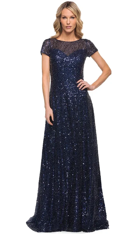 La Femme 30122 - Glimmering Short Sleeve Beaded Gown